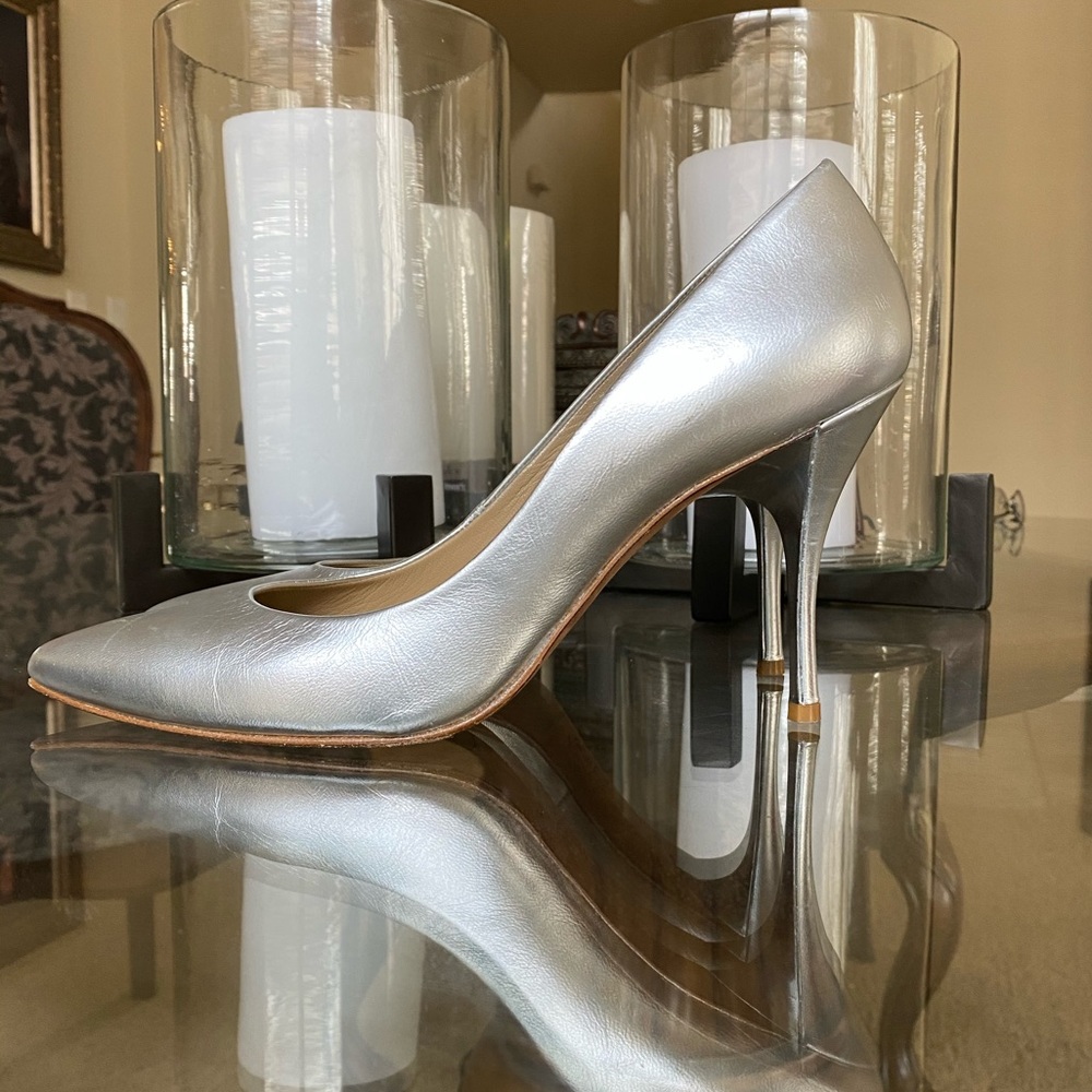 Donald J Pliner Brave Heels